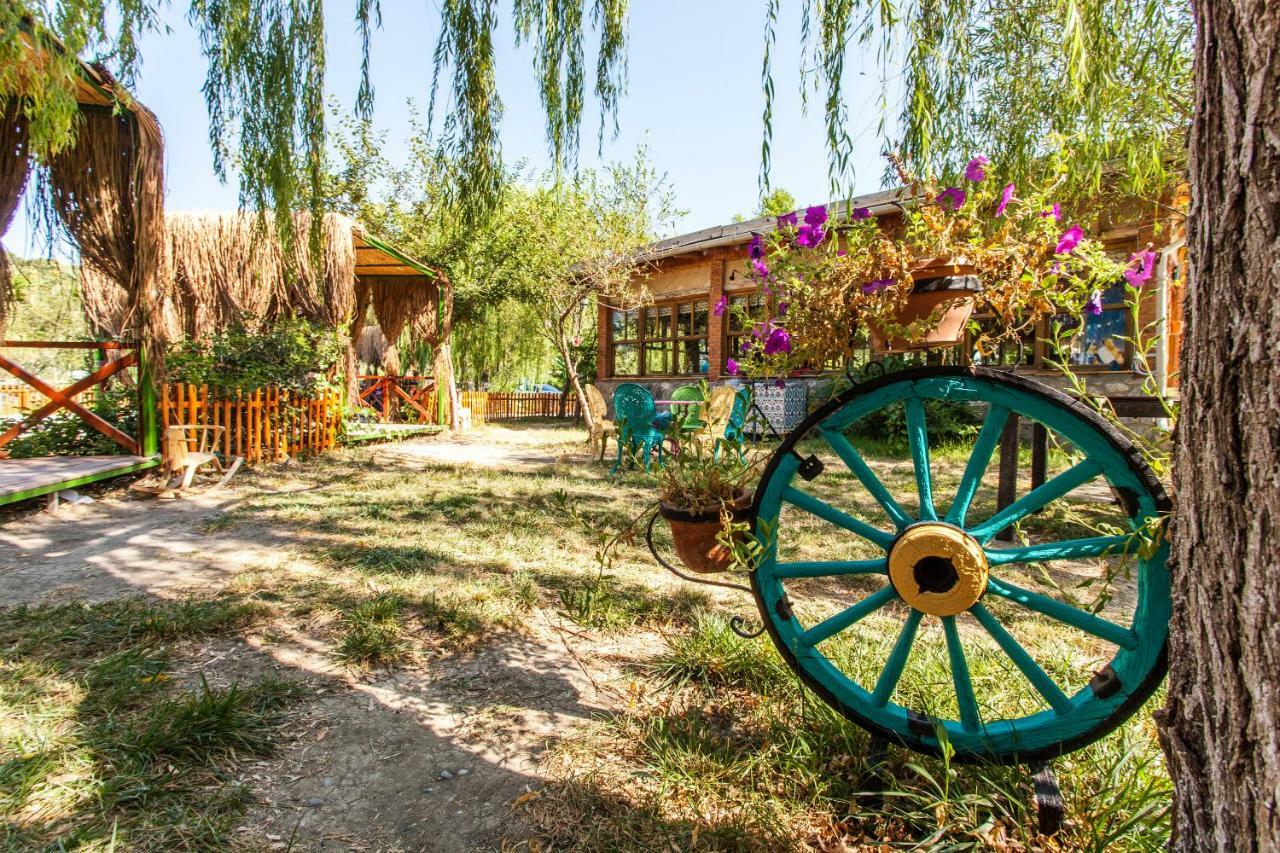 达拉曼Otantik Tas Ev住宿加早餐旅馆 外观 照片