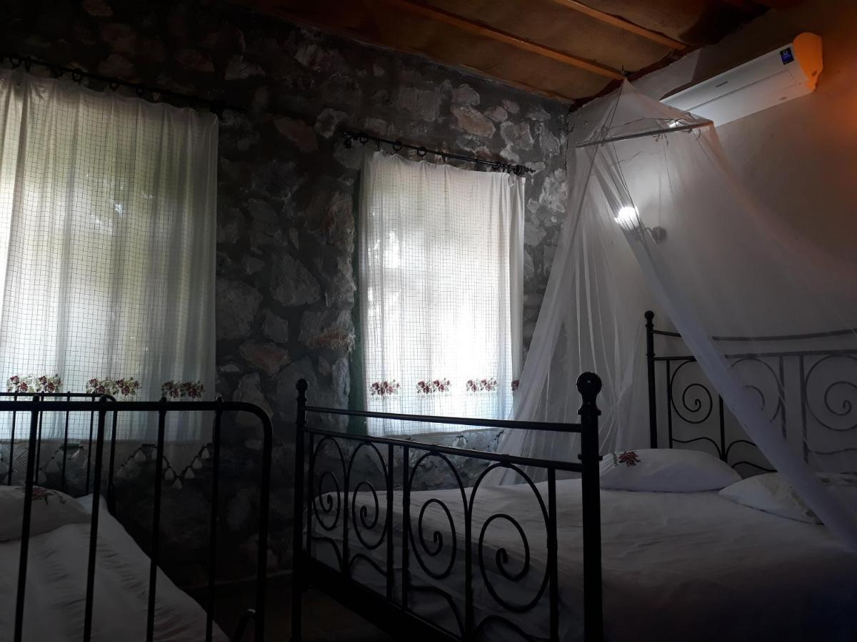 达拉曼Otantik Tas Ev住宿加早餐旅馆 外观 照片